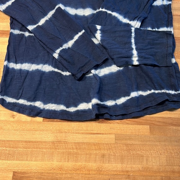 Luck Brand Tye dye long sleeve Henley - Picture 2 of 5